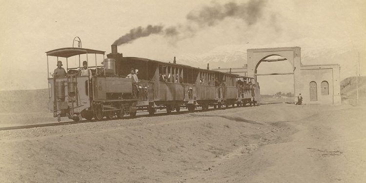 اولین خط راه اهن ایران