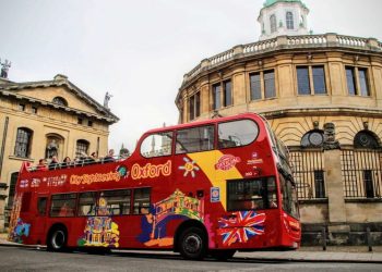 قطار هاپ آن هاپ آف