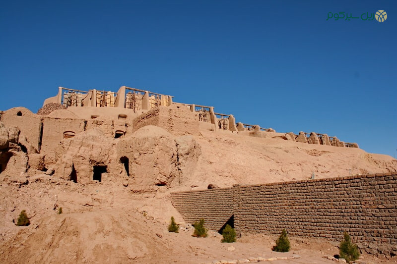 آسباد نشتیفان