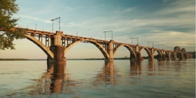 پلهای ریلی شاهکار مهندسی