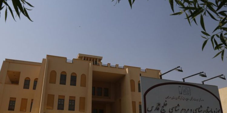 گردشی در موزه مردم شناسی خلیج فارس بندرعباس