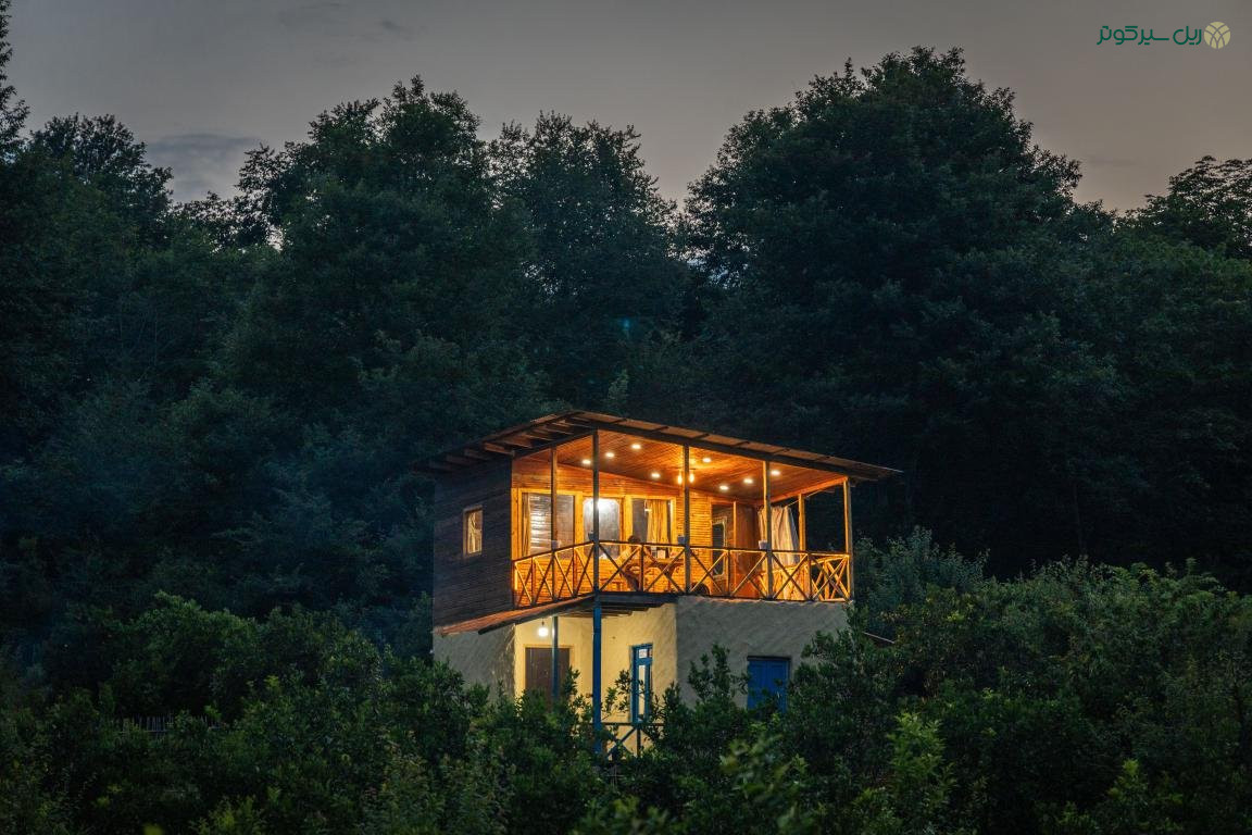 کلبه-چوبی-شیرگاه